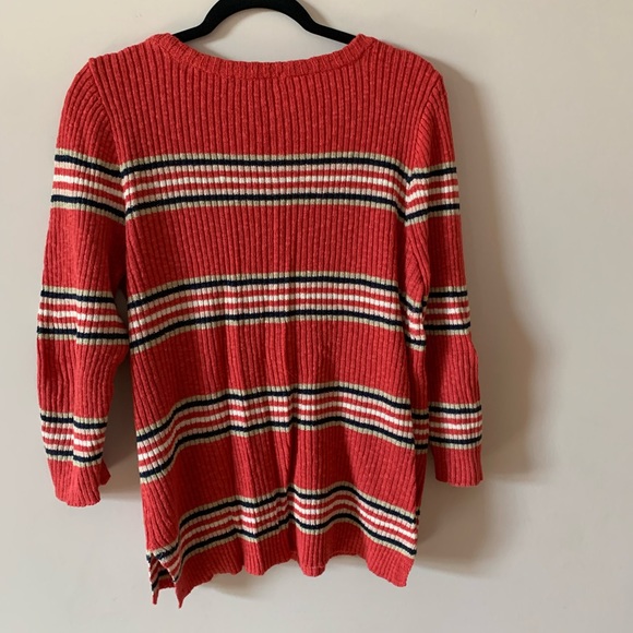 Sweater - Picture 3 of 3